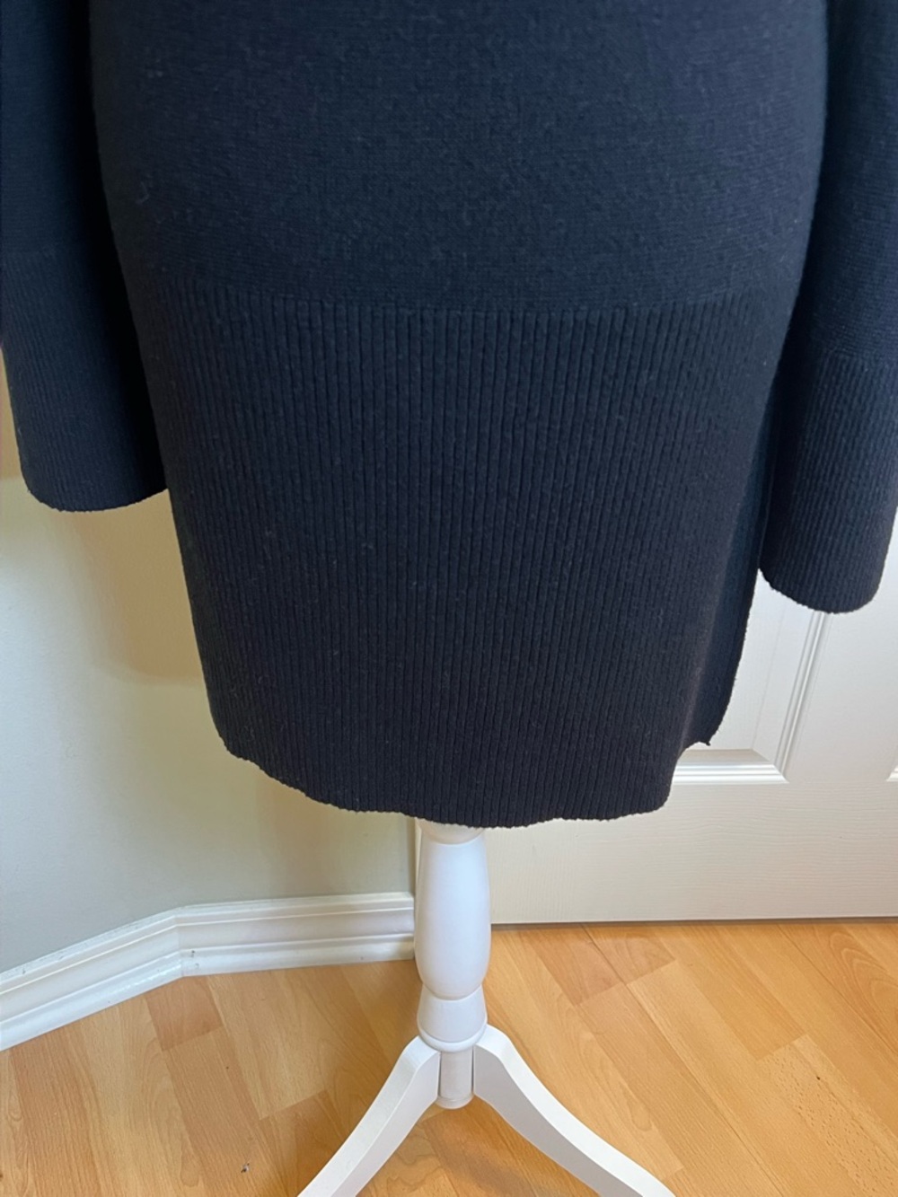 FREE PEOPLE Criss-Cross Tunic Sweater - Picture 9 of 15